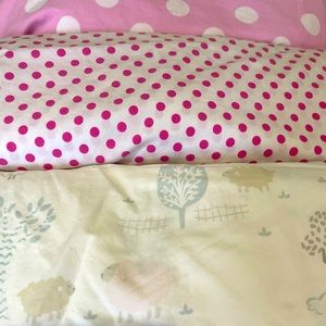 Pottery barn 3 crib sheets. Used and they are in excellent condition.